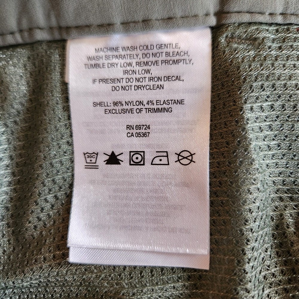 Columbia Womens Omni Shield Advanced Repellency Capris Long Shorts Sz 10 Green - Picture 14 of 16